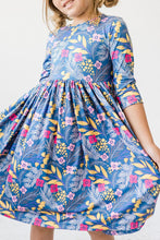 Load image into Gallery viewer, 3/4 Sleeve Pocket Twirl Dress - Flora
