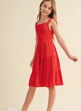 Load image into Gallery viewer, Tween smocked Dress
