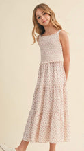 Load image into Gallery viewer, Floral tiered maxi dress

